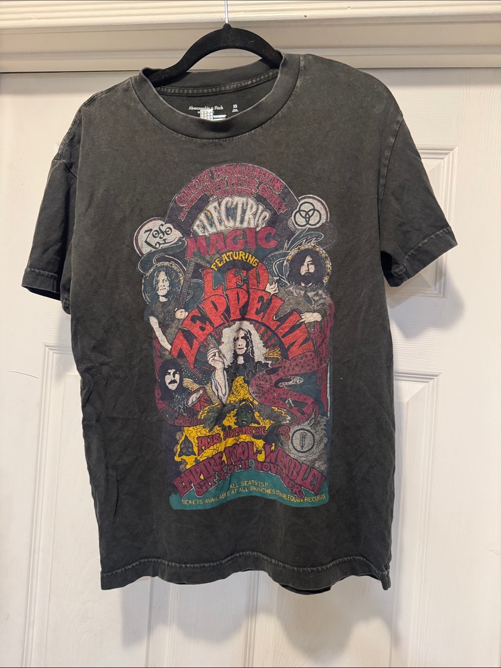 Abercrombie & Fitch Soft Tee in Charcoal Gray